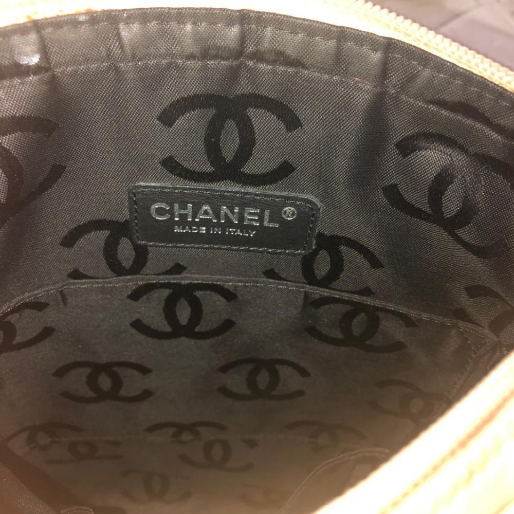 Chanel Cambon Crossbody Bag - Picture 5 of 7